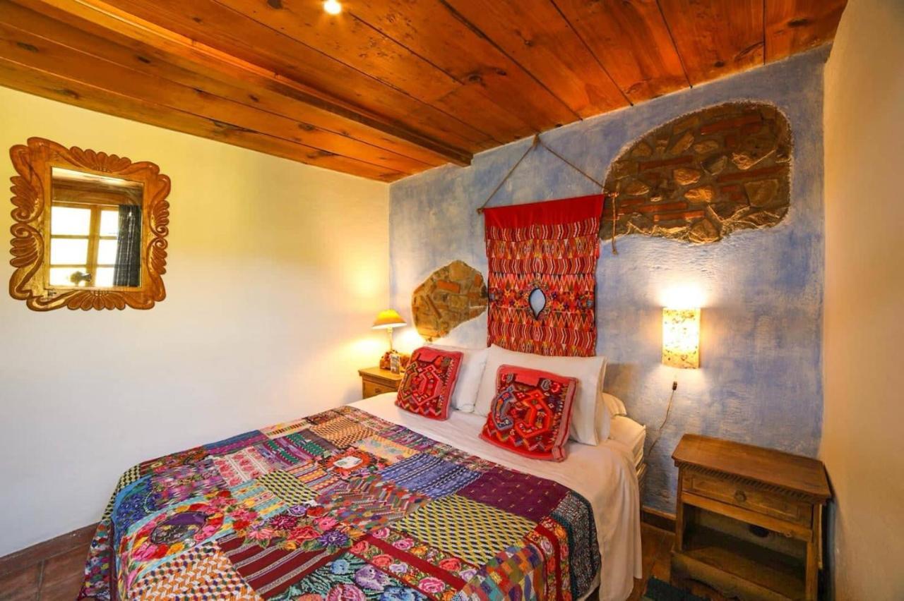 Yellow House Hostel B&B Антигуа-Гватемала Экстерьер фото